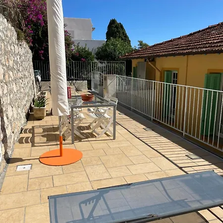 Apartment With Sea View & Spacious Terrace Menton