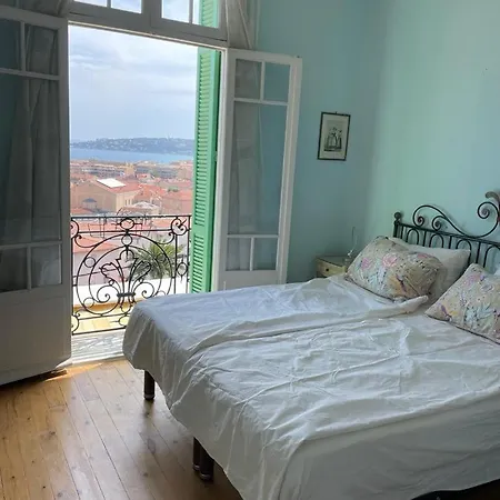 Apartment With Sea View & Spacious Terrace Menton