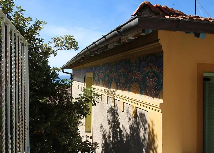 With Sea View & Spacious Terrace Daire